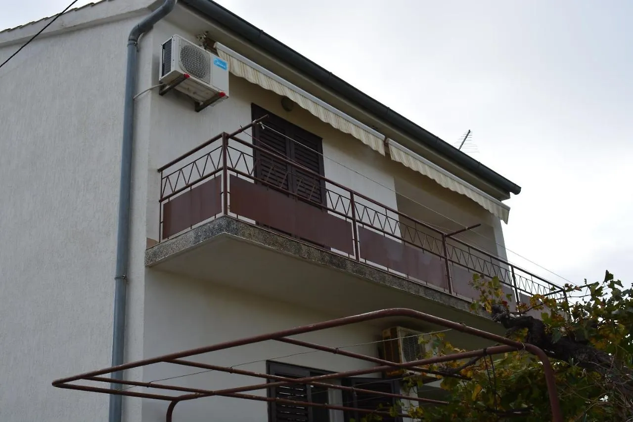 Apartment Zdenka Punat